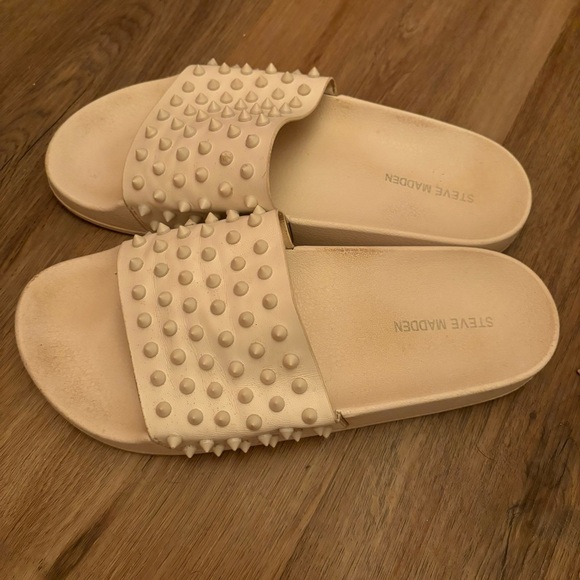Steve Madden Studded Slide Sandals White Size 9 - Picture 8 of 8